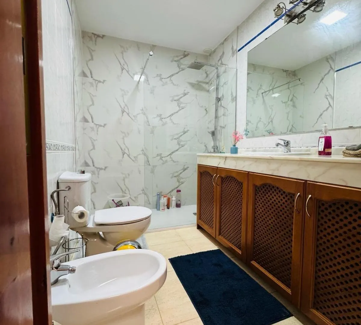 Habitacion Privada May Con Balcon 维辛达里奥 民宿